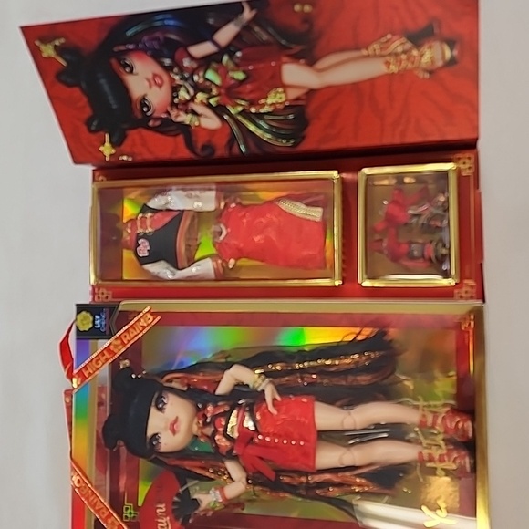 MGA Rainbow High Doll Kid Collectible Adult Multicolor Lunar New Year Lily Cheng - Picture 4 of 16